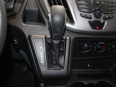 Used 2017 Ford Transit 350 XLT image 37