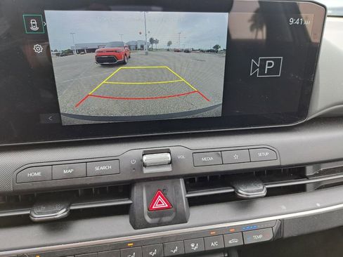 Used 2025 Kia K4 FWD image 11