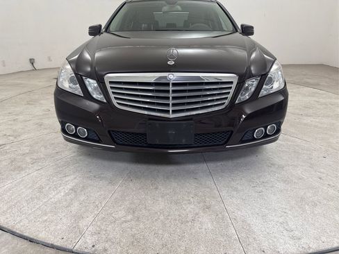 Used 2010 Mercedes-Benz E 350 Sedan image 18