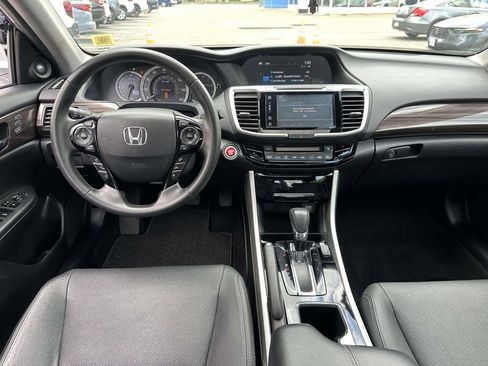 Used 2016 Honda Accord EX-L image 11