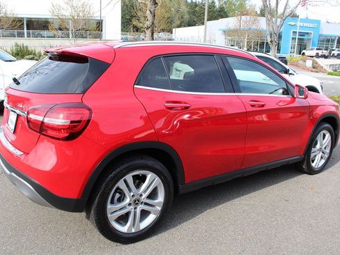 Used 2018 Mercedes-Benz GLA 250 4MATIC image 5