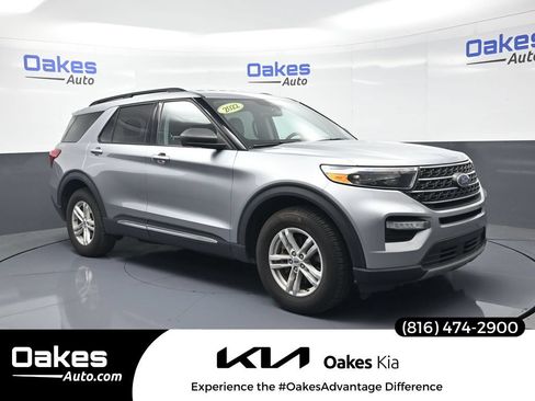 Used 2022 Ford Explorer XLT w/ Equipment Group 202A AWD/4WD image 1