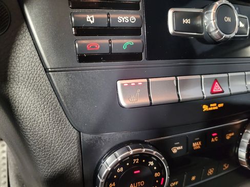 Used 2014 Mercedes-Benz C 250 Coupe image 32