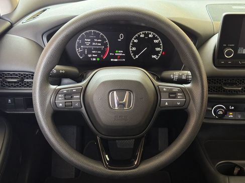 Used 2023 Honda HR-V LX image 4