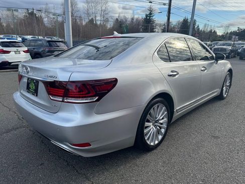 Used 2013 Lexus LS 460 AWD w/ Ultra Luxury Pkg image 5
