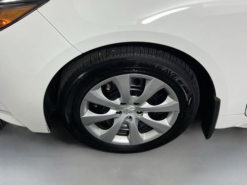 Used 2026 Toyota Corolla LE FWD image 13