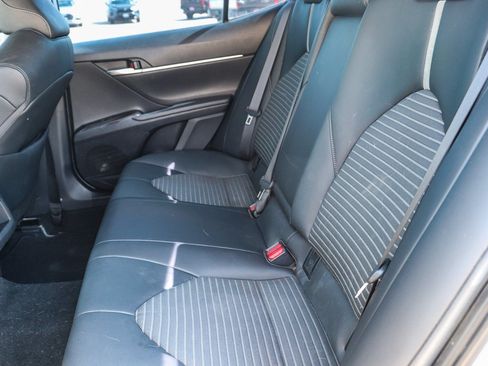Used 2023 Toyota Camry SE w/ Convenience Package FWD image 17