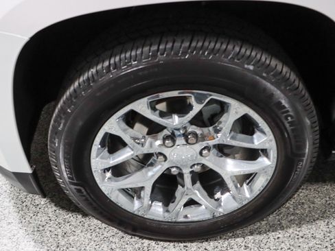 Used 2018 GMC Yukon Denali w/ Denali Ultimate Package image 11