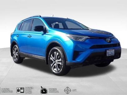 Used 2018 Toyota RAV4 LE