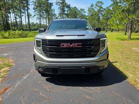 New 2026 GMC Sierra 1500 Elevation AWD/4WD image 8