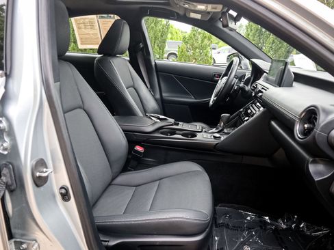 Used 2023 Lexus IS 300 w/ Comfort Package image 32
