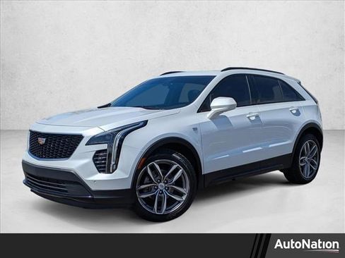 Used 2019 Cadillac XT4 Sport w/ Cold Weather Package FWD image 1