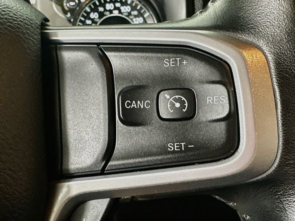 Used 2022 RAM 1500 Big Horn AWD/4WD image 25