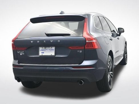 Used 2021 Volvo XC60 T5 Momentum w/ Protection Package Premier FWD image 7