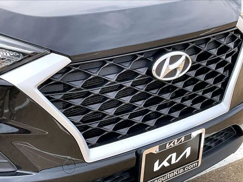 Used 2021 Hyundai Tucson Value FWD image 30