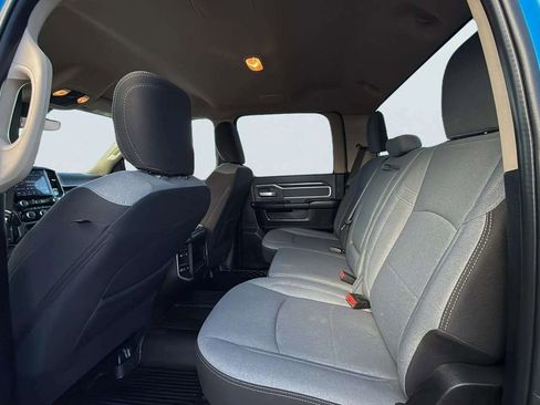 Used 2020 RAM 2500 Big Horn w/ Towing Technology Group image 17