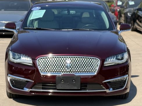 Used 2017 Lincoln MKZ Reserve FWD image 2