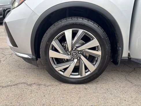 Used 2021 Nissan Murano SL w/ SL Moonroof Package image 12