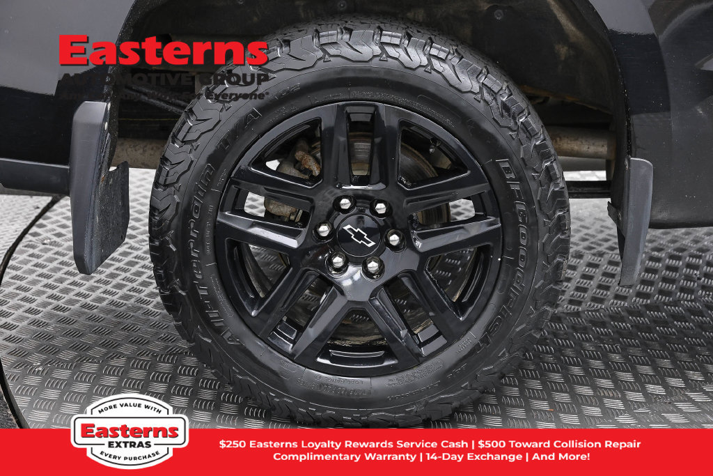 Used 2024 Chevrolet Silverado 1500 RST w/ Z71 Off-Road Package AWD/4WD image 34
