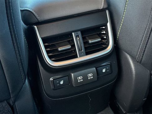 Used 2022 Subaru Outback Onyx Edition XT image 16