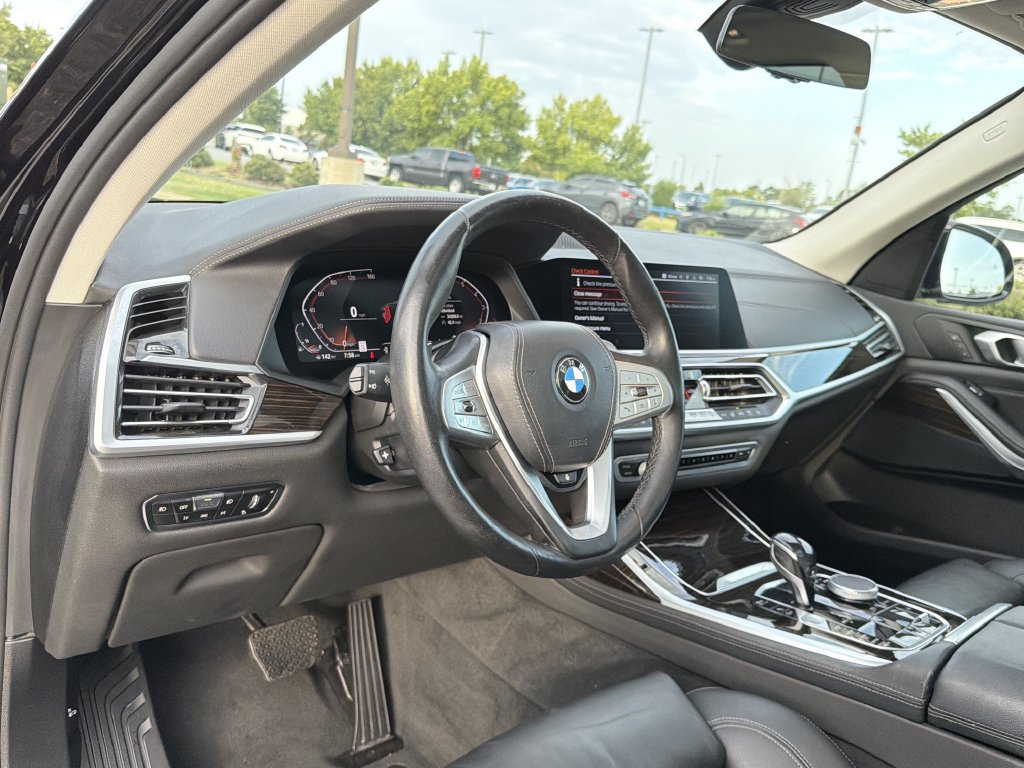Used 2020 BMW X7 xDrive40i w/ Cold Weather Package AWD/4WD image 10