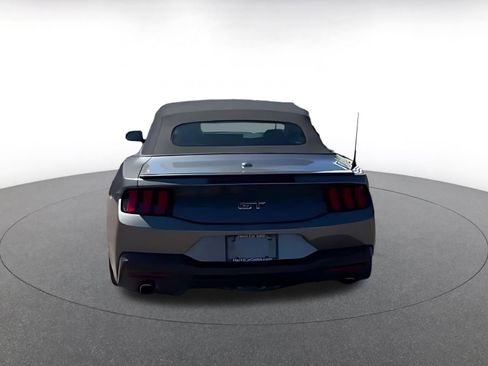 Used 2025 Ford Mustang GT Premium image 16