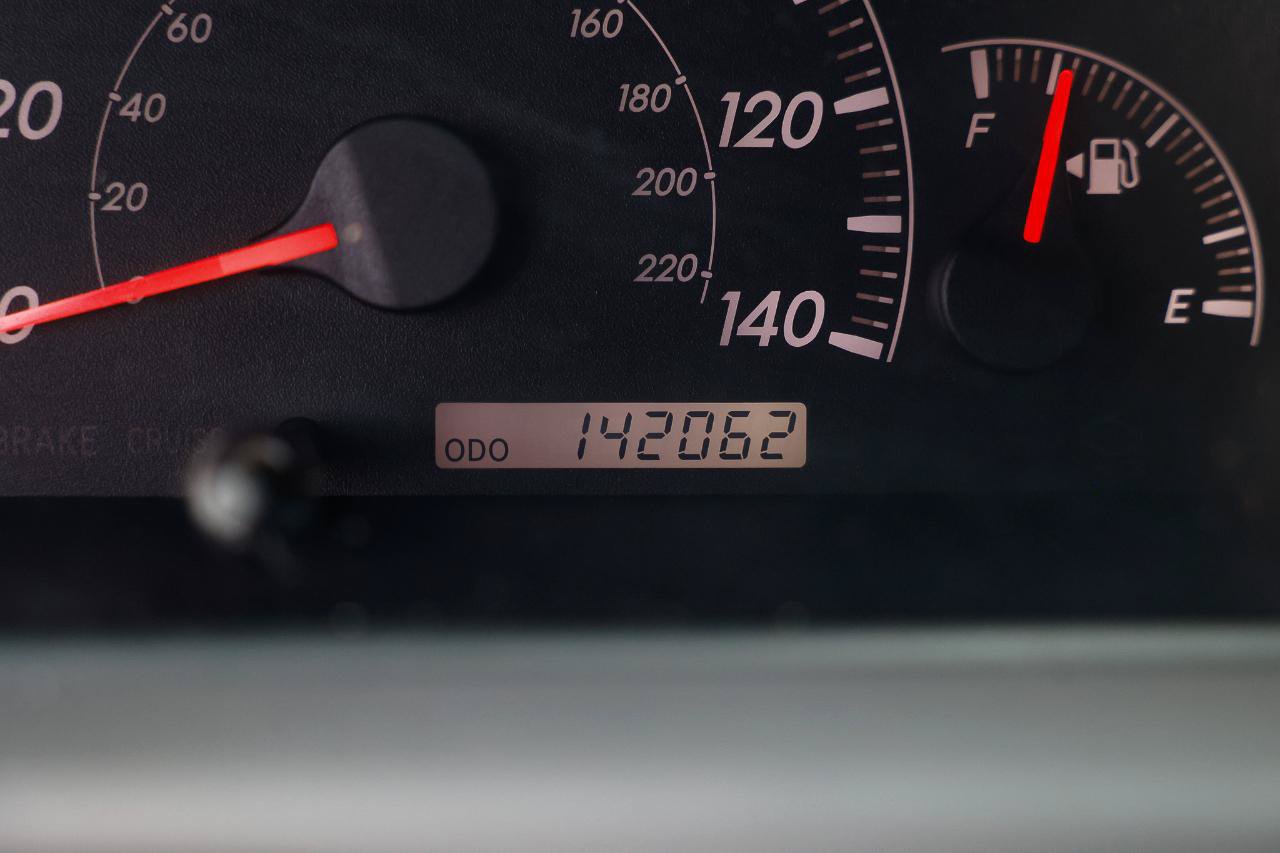 Used 2005 Toyota Camry LE FWD image 36