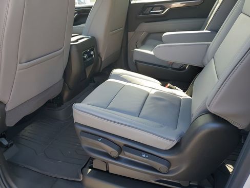 New 2026 GMC Yukon XL Elevation w/ LPO, Floor Liner Package AWD/4WD image 20