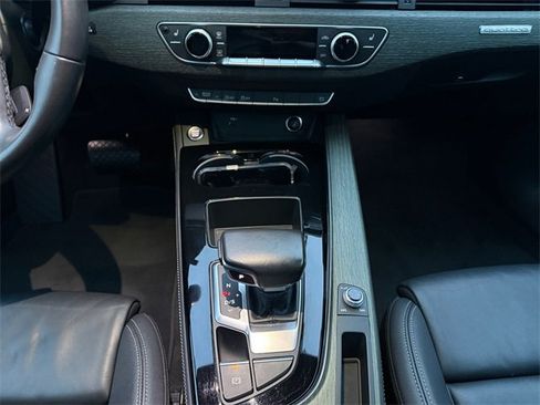 Used 2023 Audi A4 2.0T Premium Plus image 11