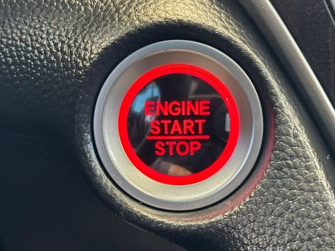 Used 2018 Honda Accord EX image 21