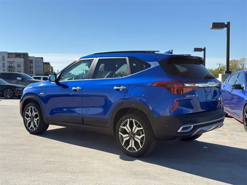 Used 2023 Kia Seltos SX image 7