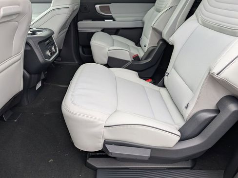 New 2026 Ford Expedition Max Platinum image 50