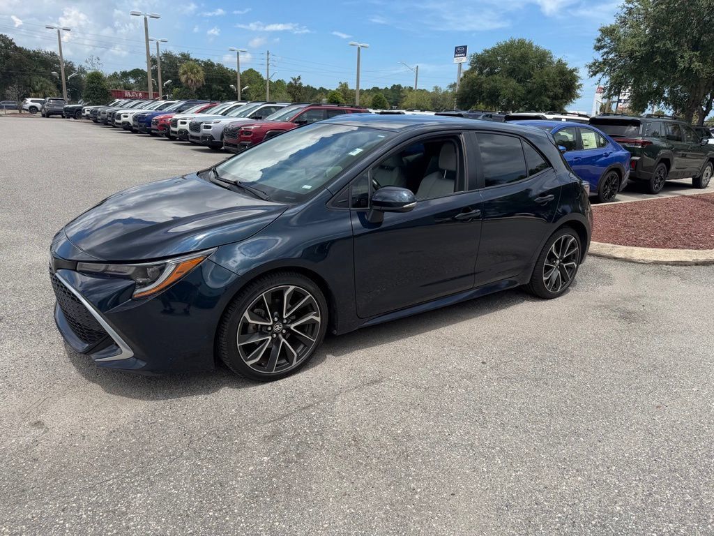 Used 2022 Toyota Corolla XSE FWD image 12