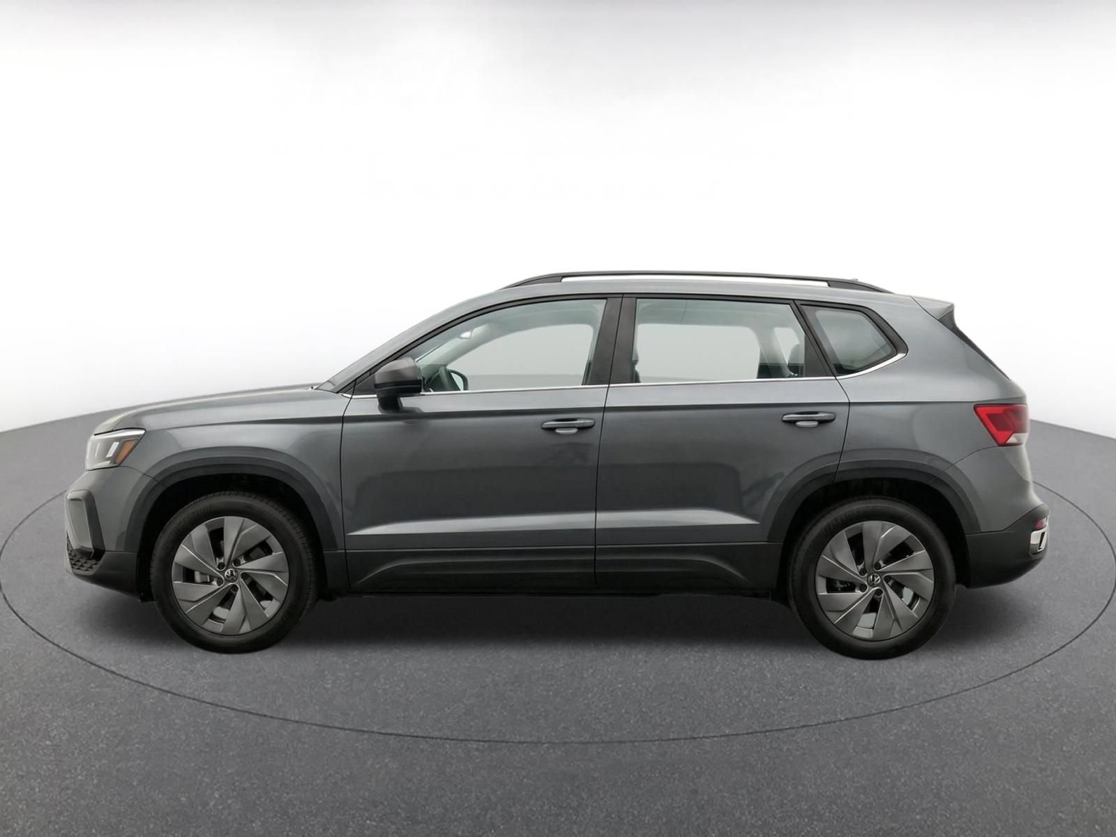 Used 2026 Volkswagen Taos S FWD image 4