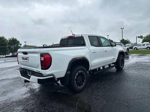 Used 2026 GMC Canyon AT4 w/ Technology Plus Package AWD/4WD image 5