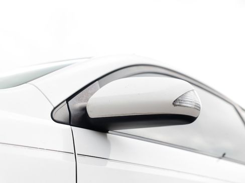 Used 2009 Scion tC image 25