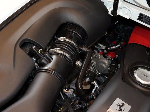 Certified 2022 Ferrari F8 Tributo image 86