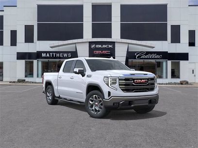 New 2026 GMC Sierra 1500 SLT w/ SLT Premium Package