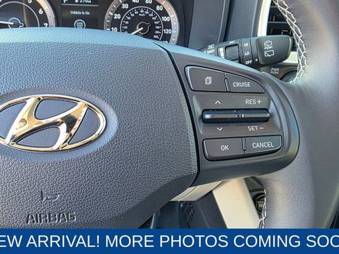 Used 2021 Hyundai Venue image 15
