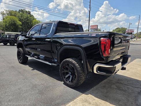 Used 2019 GMC Sierra 1500 SLT w/ SLT Premium Package AWD/4WD image 4