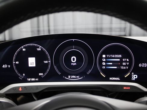 Certified 2021 Porsche Taycan image 30