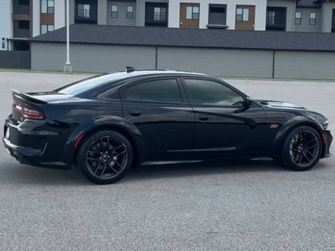 Used 2022 Dodge Charger Scat Pack RWD image 9