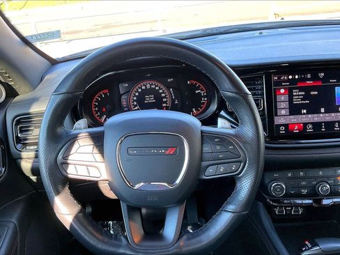 Used 2024 Dodge Durango GT image 5