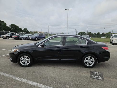 Used 2008 Honda Accord LX-P image 3
