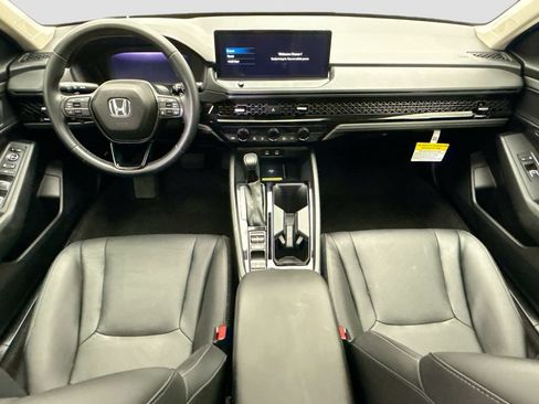 Used 2025 Honda Accord EX-L image 13