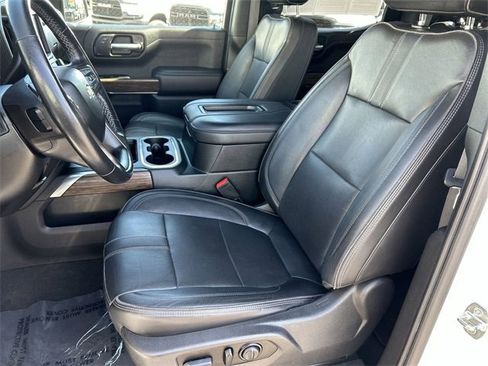 Used 2022 Chevrolet Silverado 1500 High Country w/ Technology Package image 18