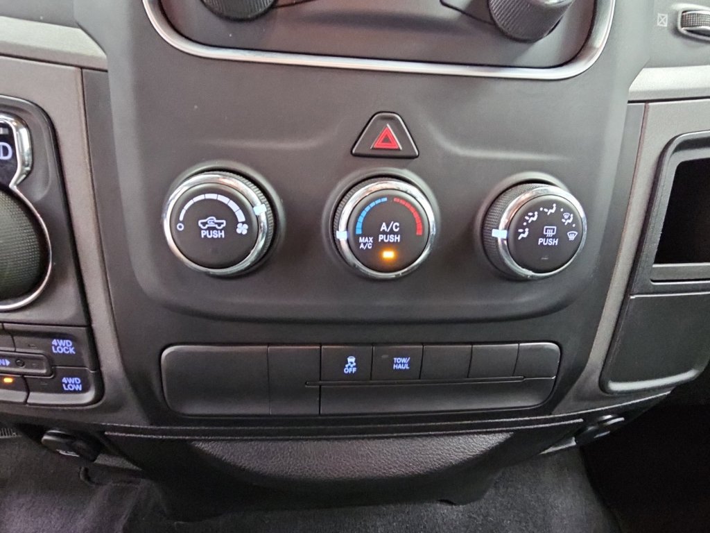 Used 2019 RAM 1500 Tradesman w/ Tradesman SXT Package AWD/4WD image 19