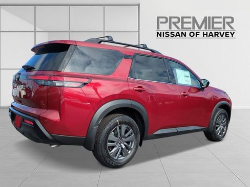 New 2026 Nissan Pathfinder SV FWD image 5