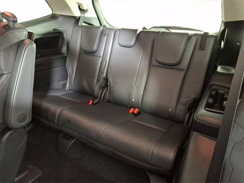 Used 2023 Subaru Ascent Limited w/ Technology Package image 14