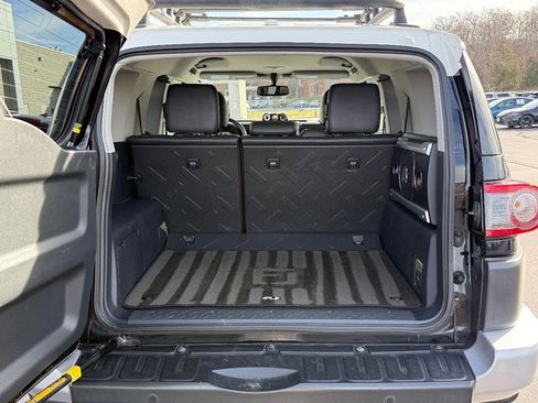 Used 2014 Toyota FJ Cruiser 4WD image 4